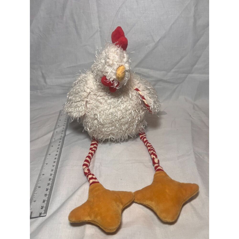 Bunnies by the bay Clucky the chicken 16"